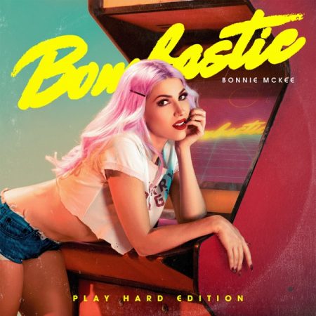 Bonnie McKee – B0mbastic (Play_Hard_vEdition)